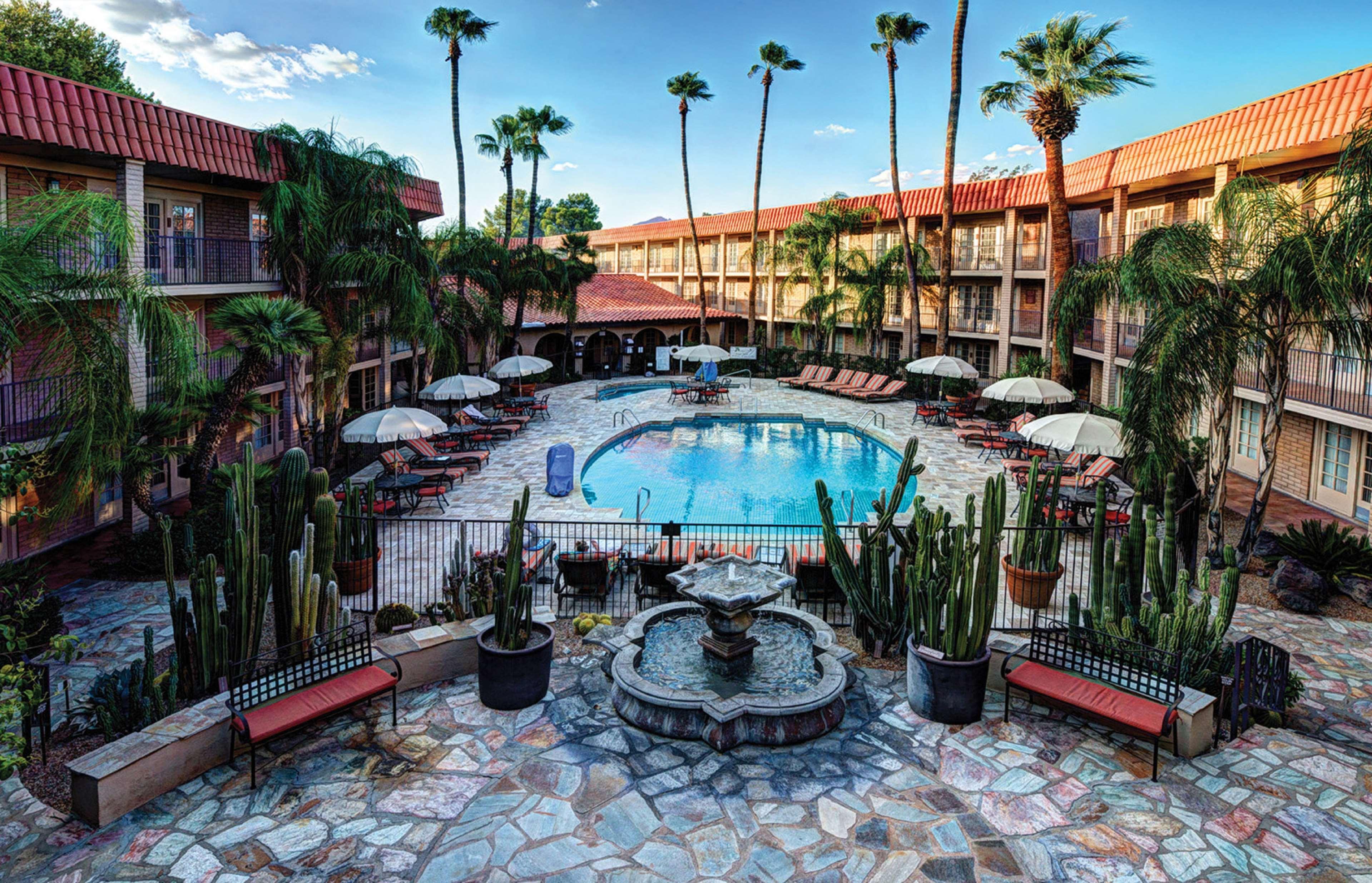 Doubletree Suites By Hilton Tucson-Williams Center Esterno foto