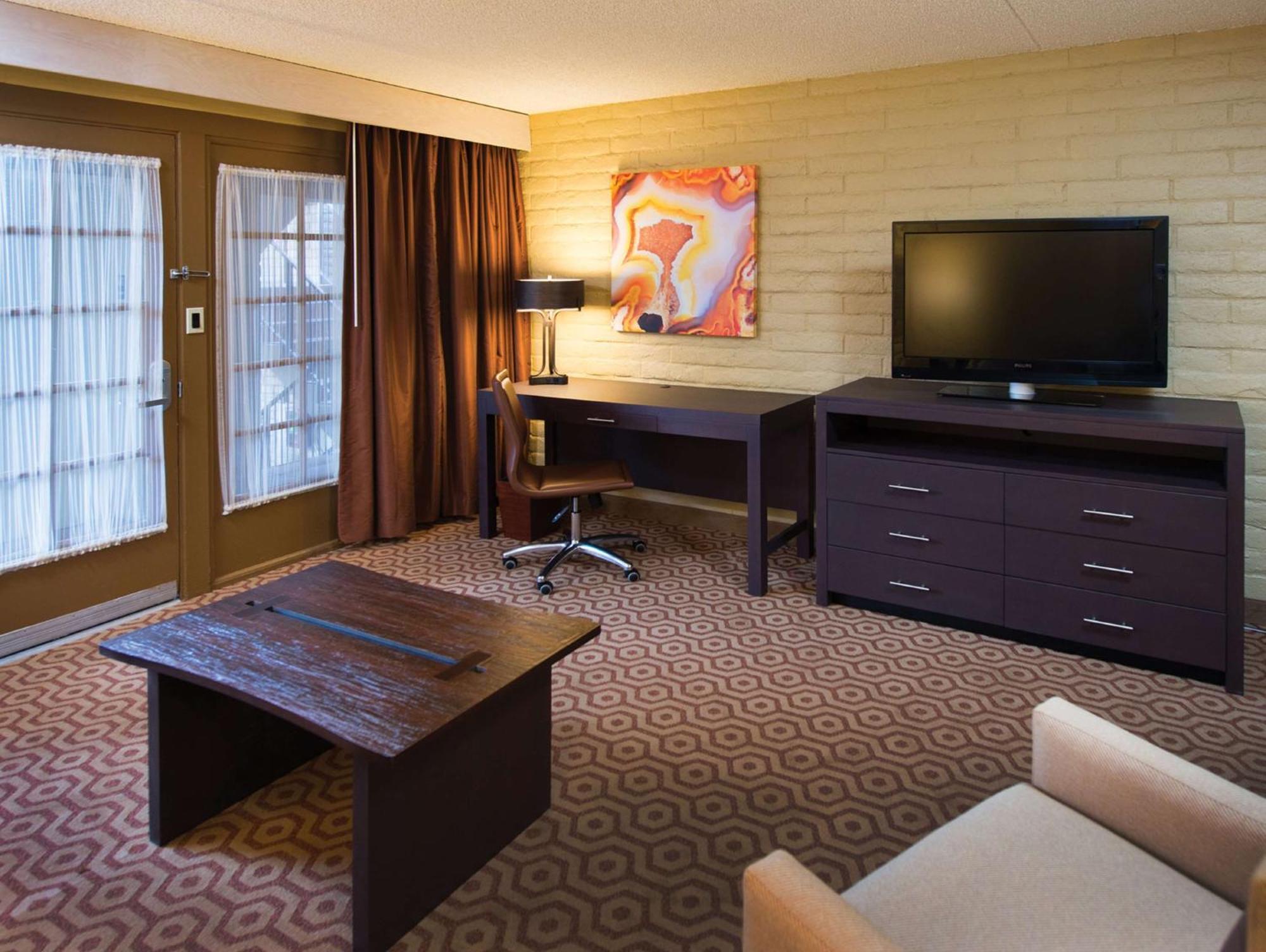 Doubletree Suites By Hilton Tucson-Williams Center Esterno foto