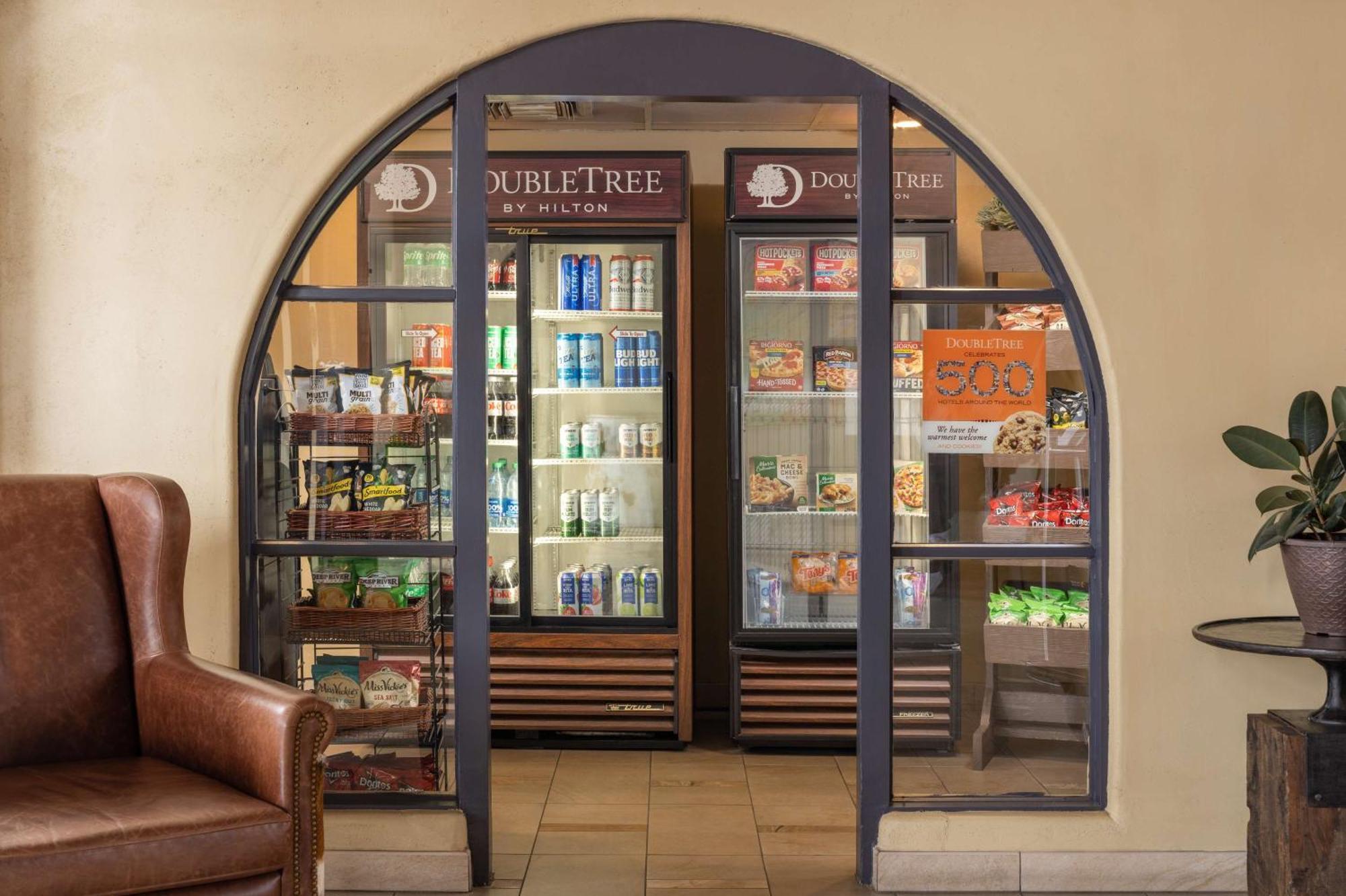 Doubletree Suites By Hilton Tucson-Williams Center Esterno foto