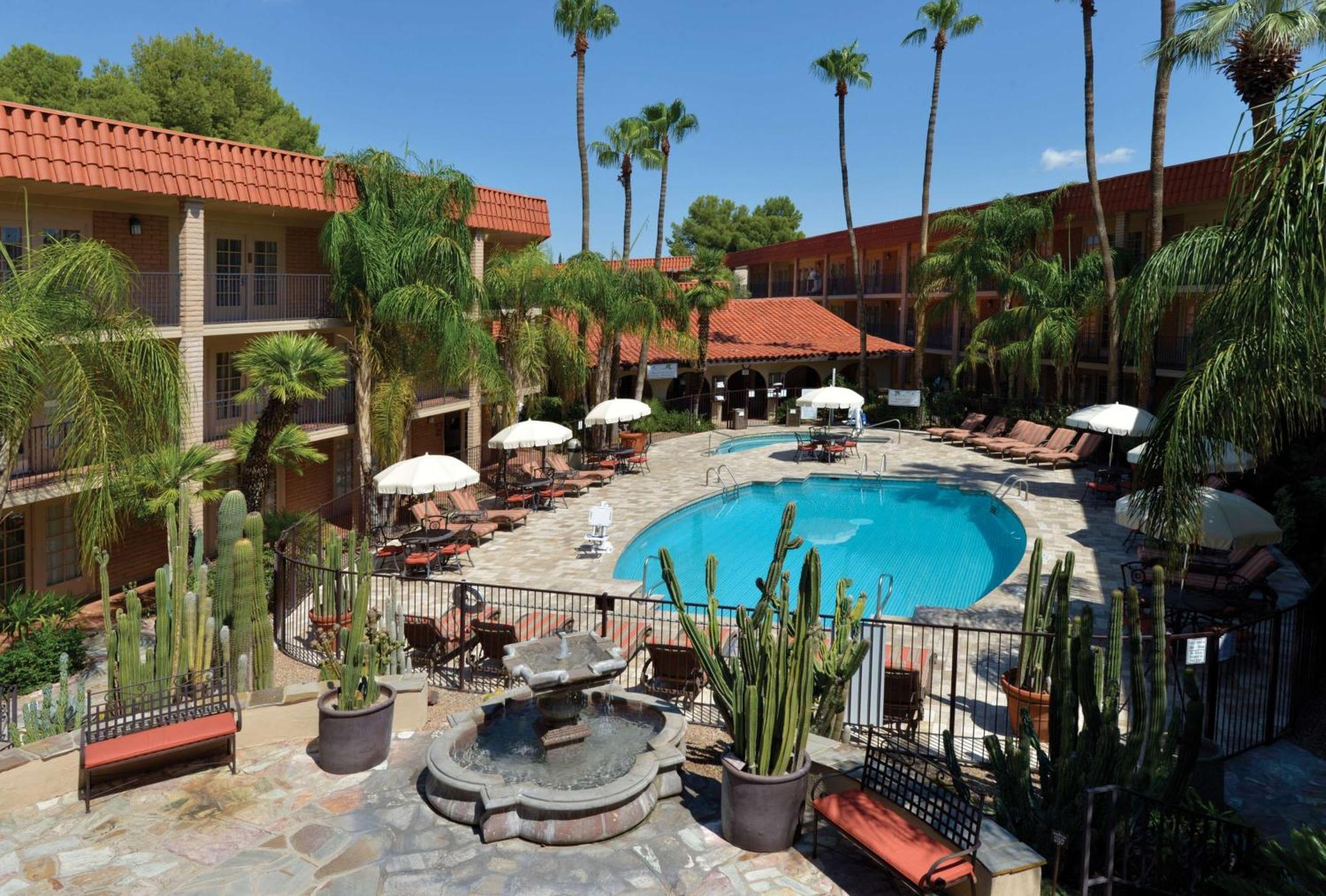 Doubletree Suites By Hilton Tucson-Williams Center Esterno foto