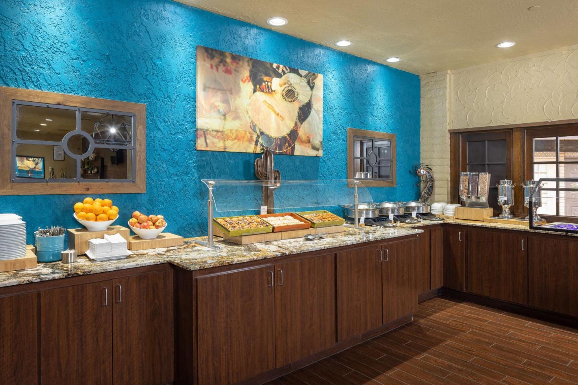Doubletree Suites By Hilton Tucson-Williams Center Esterno foto